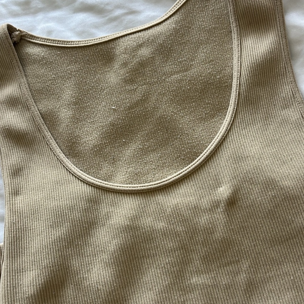 Sugarlips Ribbed Form Fitting Tank Top - Picture 3 of 5